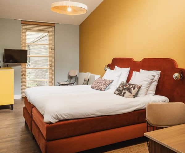 Sfeerimpressie slaapkamer bos hotelkamers